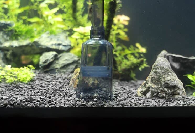 Kalasäiliön sora